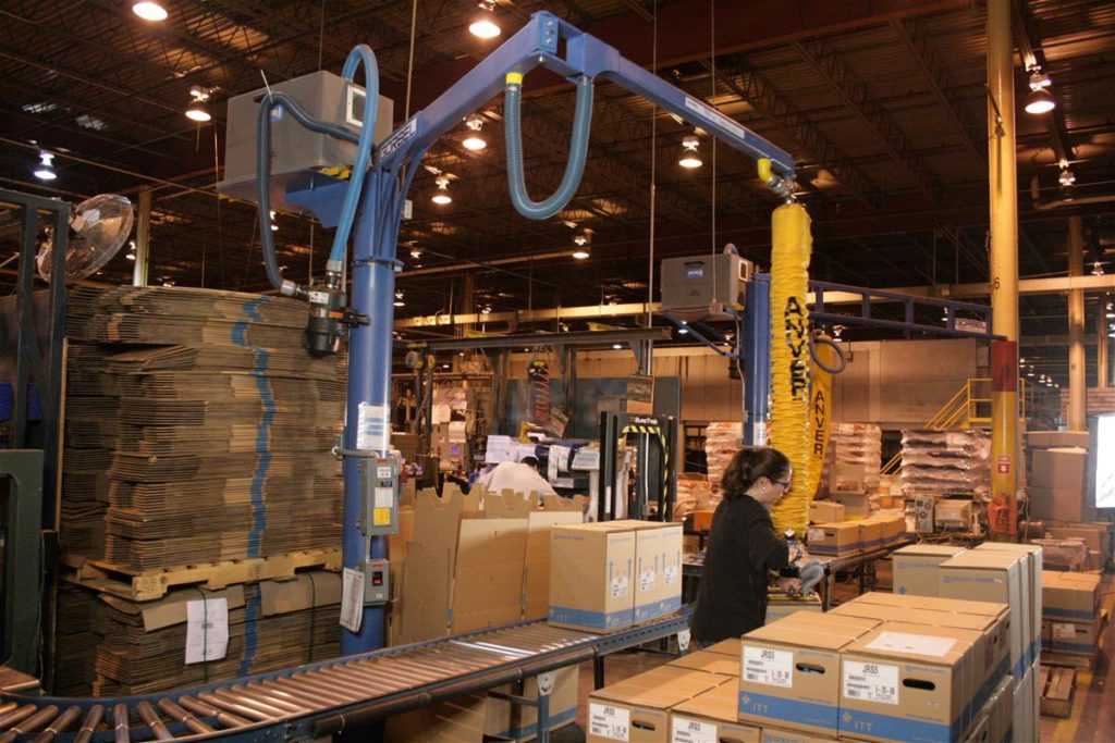 Gorbel Free Standing PIVOT PRO Articulating Jib Crane